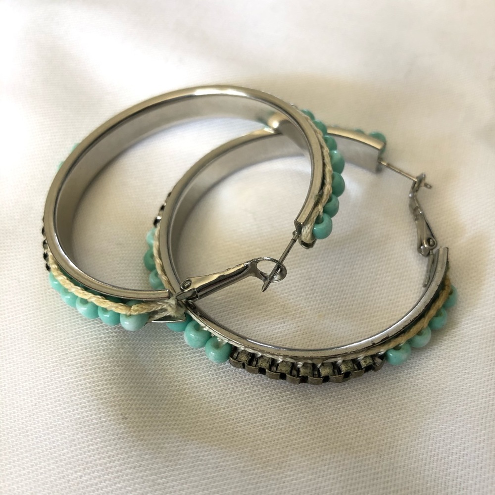 Hoop earrings - Picture 4 of 4